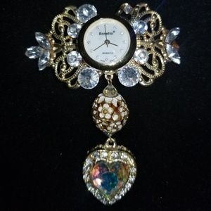 Dangle Clock Brooch